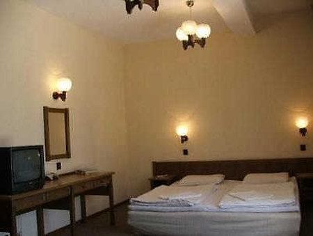 Sas Club Hotel Budapest Eksteriør bilde